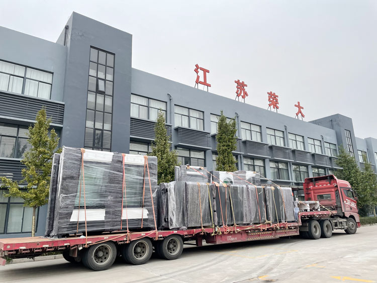 供應江蘇現代化公交候車亭第二批發(fā)貨